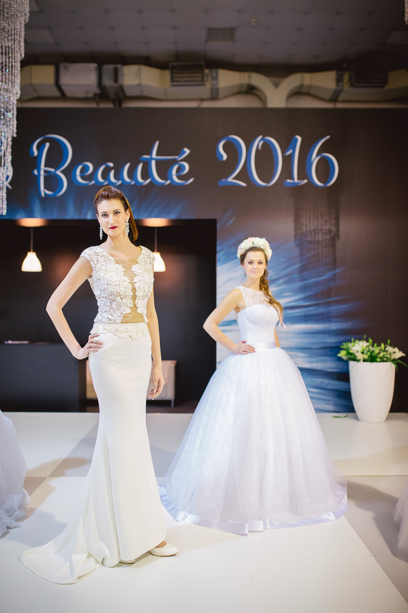 Svadobné dni a Beauté 2016 - najkrajšie úzke šaty